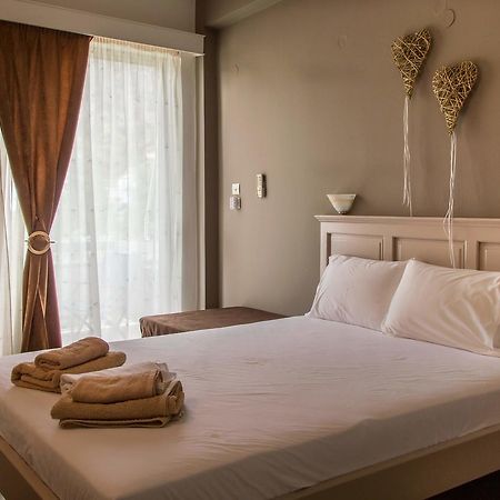 Maltezos Rooms Methana Bagian luar foto