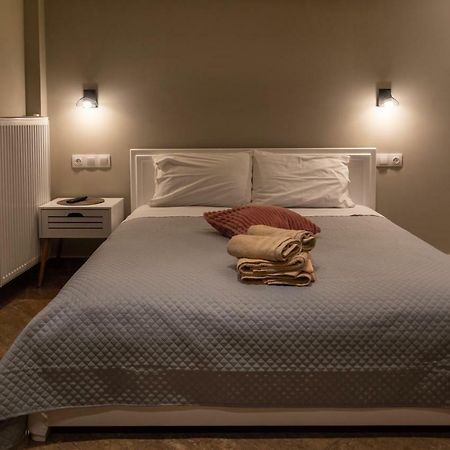 Maltezos Rooms Methana Bagian luar foto