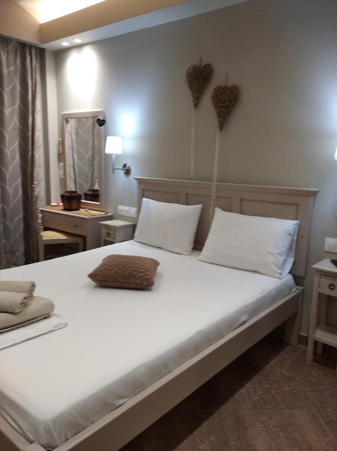 Maltezos Rooms Methana Bagian luar foto